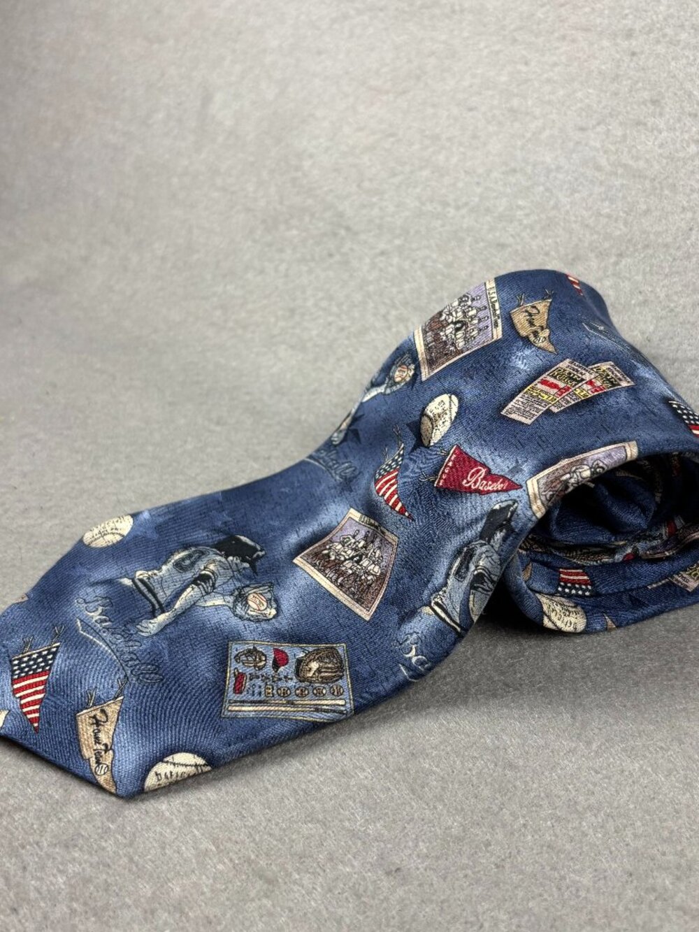 Van Heusen Americana Series Early Baseball Teams Wide Novelty Tie